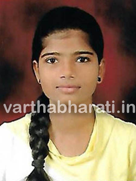 ಕೂಲಿ ಕೆಲಸದಾಕೆಯ ಮಗಳ ಸಾಧನೆ: ಶೈಕ್ಷಣಿಕ ನೆರವಿಗೆ ಮನವಿ